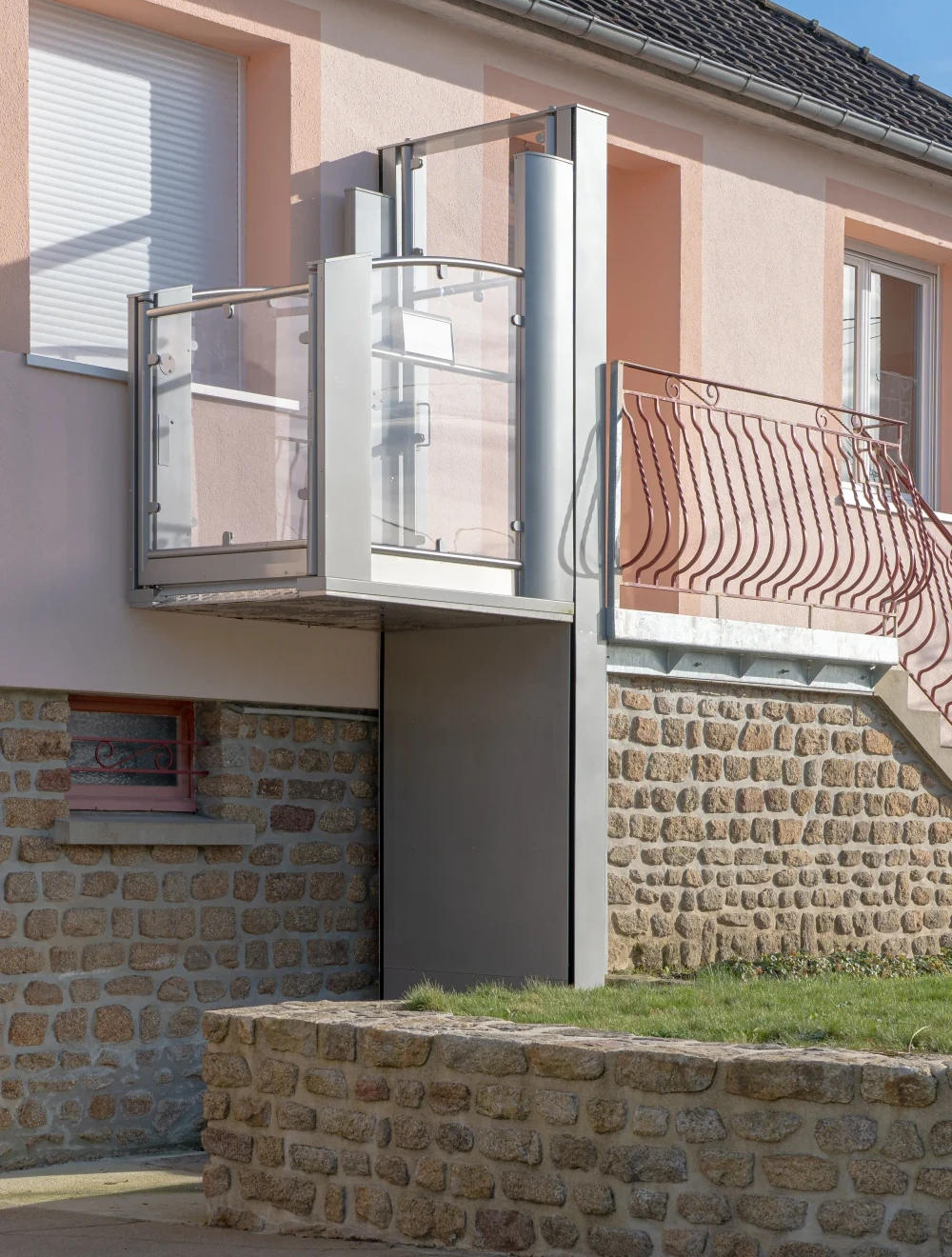 Ascenseur extérieur pour maison Pollock en haut Ascenseur extérieur pour maison Pollock en haut